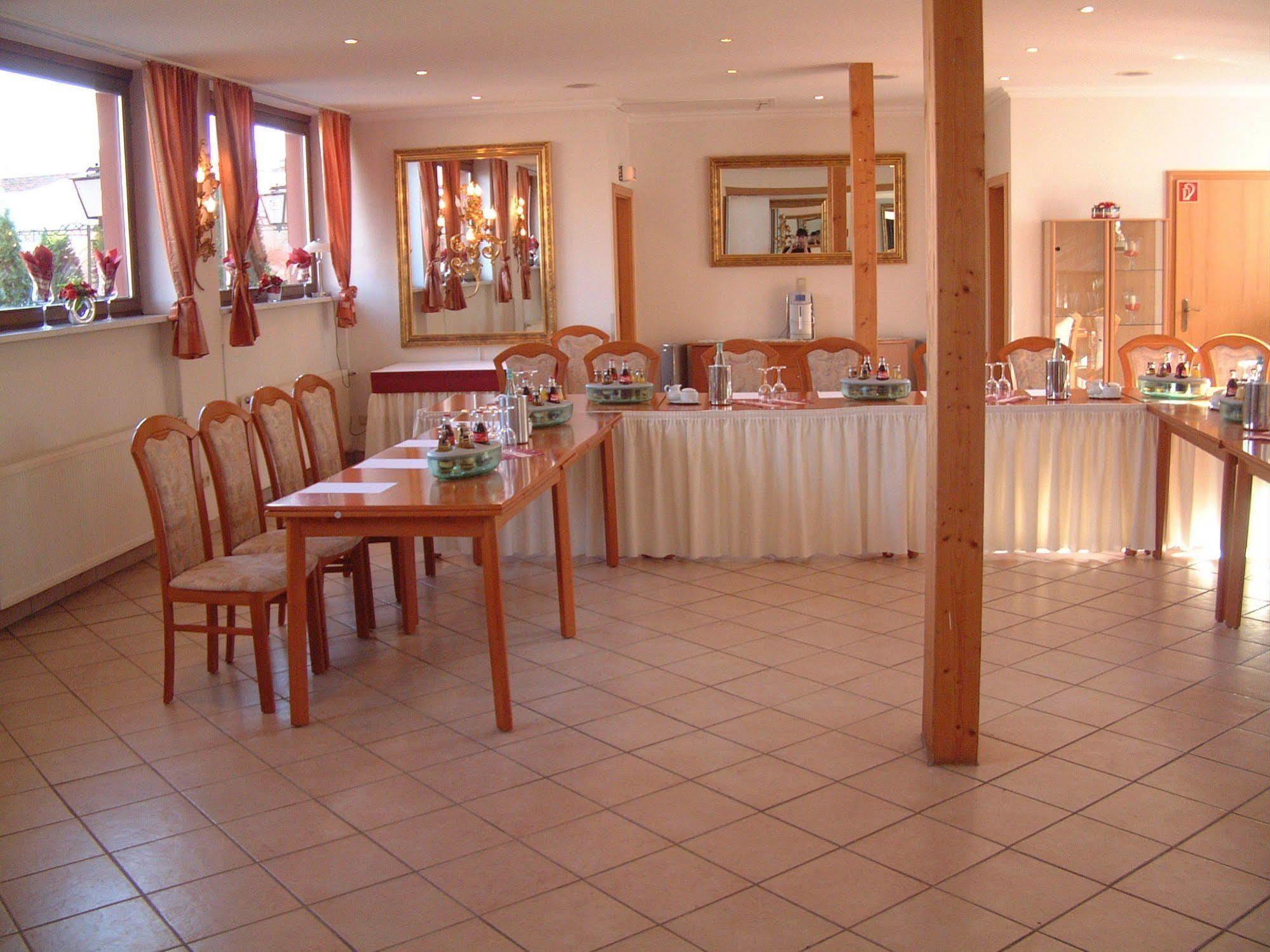 Göttingen Hotel Zum Stresemann מראה חיצוני תמונה